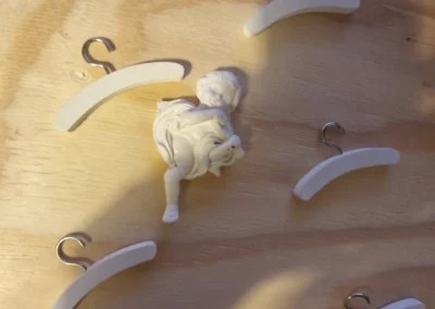 Petit cintre avec un ange sur le calendrier de l'avent