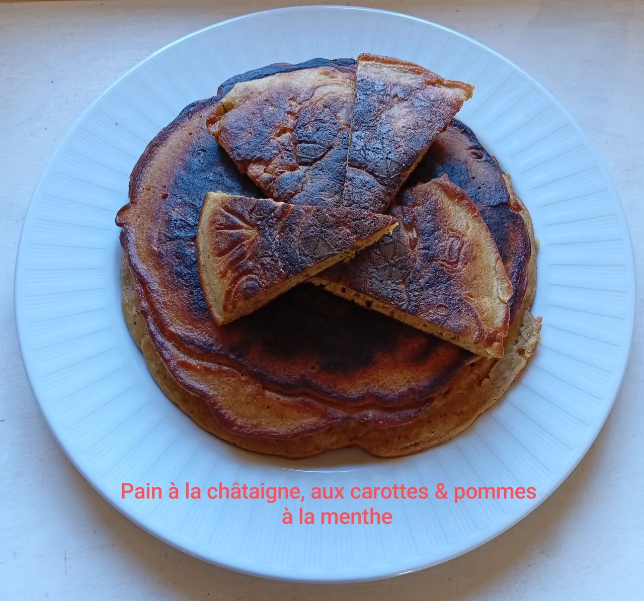 Pain à la chataigne, aux carottes et pommes à la menthe