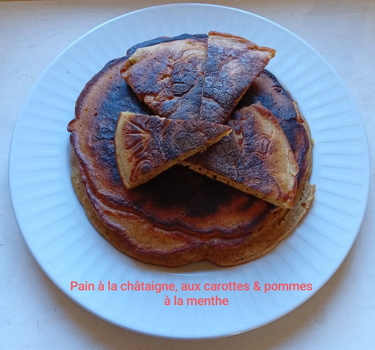 Pain à la châtaigne, aux carottes et pommes à la menthe
