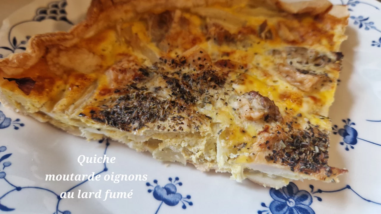 Quiche moutarde oignons au lard fumé